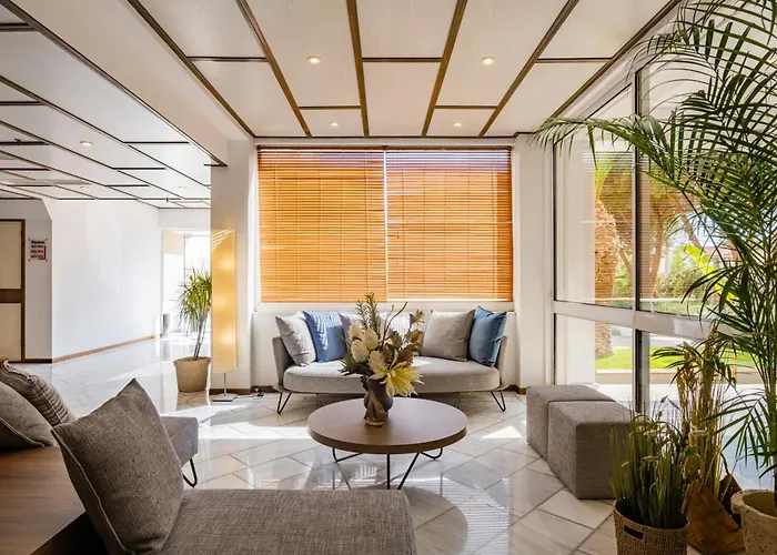 Pavlina Ξενοδοχείο 4*